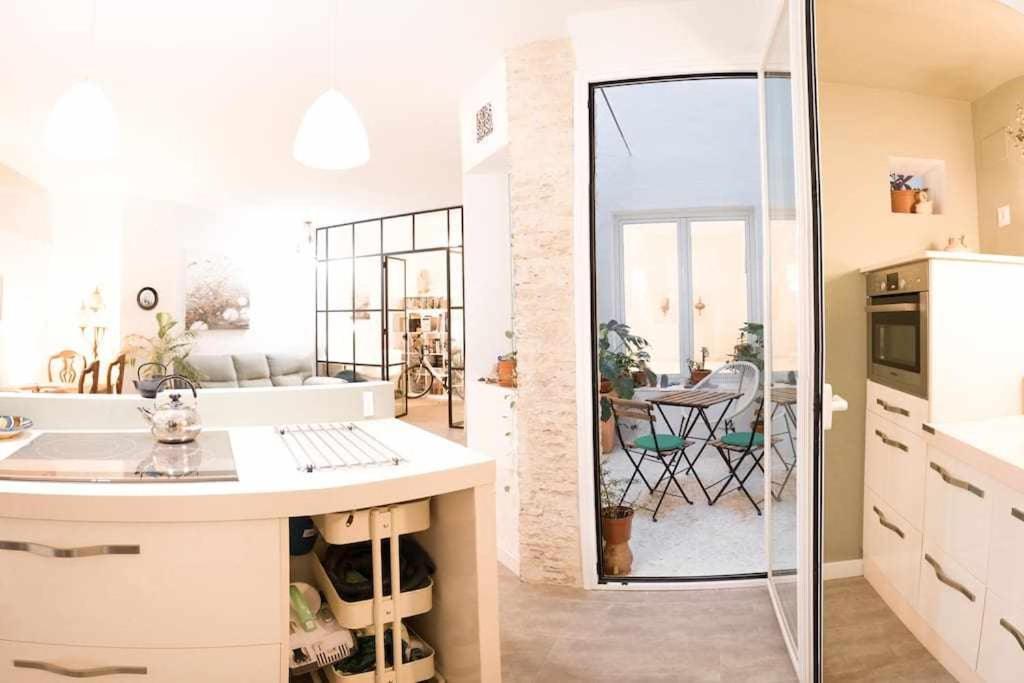 Monkeys Apartments La Artista Seville Ngoại thất bức ảnh
