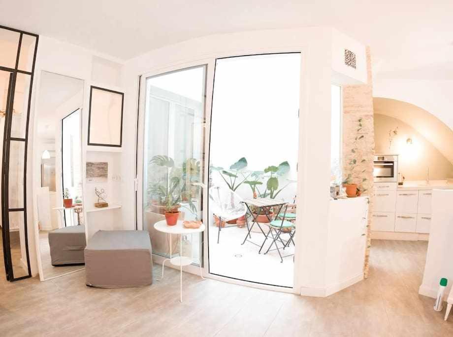 Monkeys Apartments La Artista Seville Ngoại thất bức ảnh